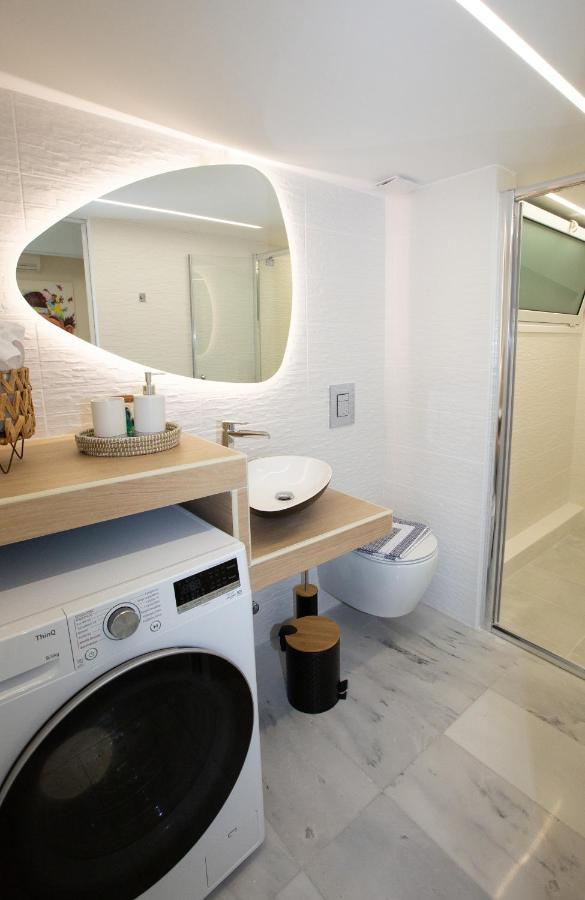 Melma Properties - Aria-Piraeus Central Penthouse Extérieur photo